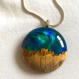 Wood and Resin Northern Lights Necklace